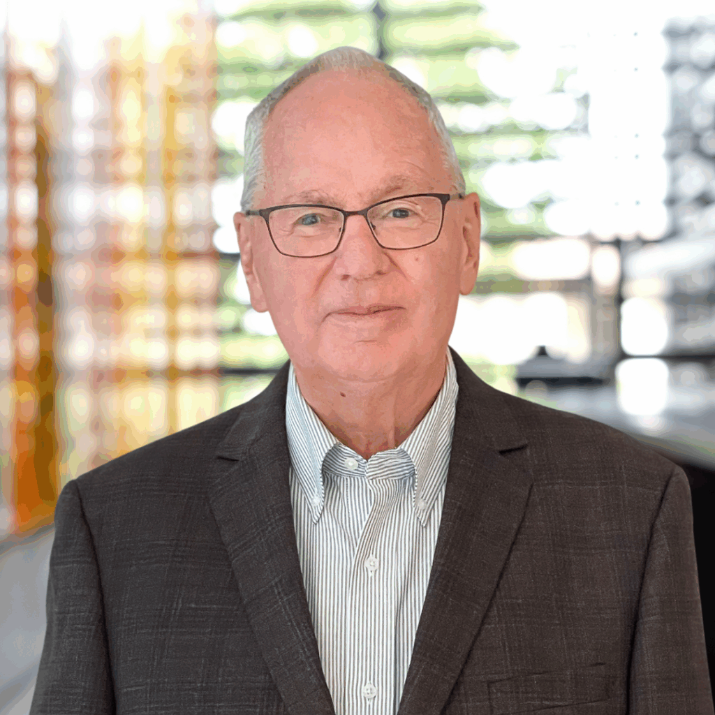 Dale Siligmueller, CFA headshot. Managing partner and wealth advisor at Rothschild Wealth Partners.