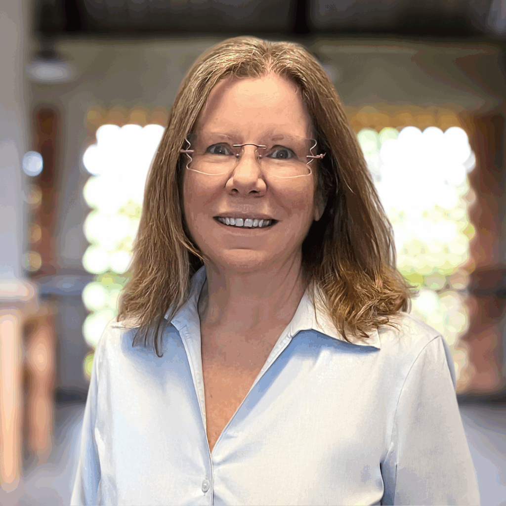 Stacie Suhbur Senior Wealth Associate at Rothschild Wealth Partners.