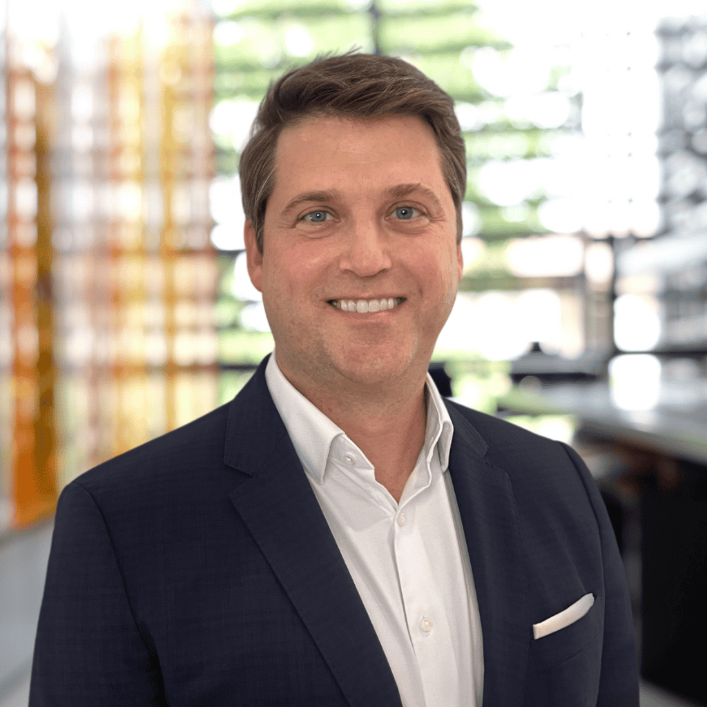 Mike Beck is a Managing Director and Partner with over 25 years of experience across the financial industry, bringing a deep investment background to his work with clients.