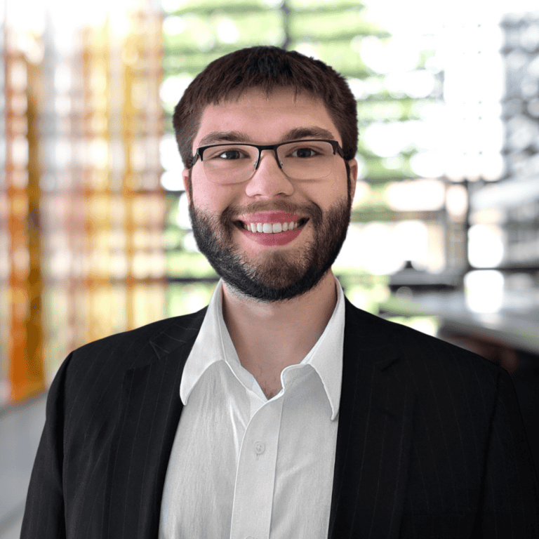 Jared Winkers, CFP®, ChFC®, CAP®, MSFP is a Director of Planning at our Oak Brook office.